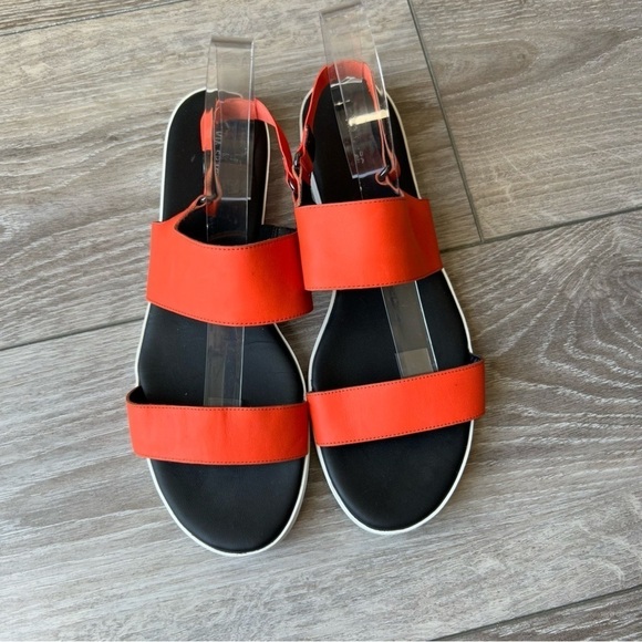 Via Spiga Jaguar Slingback Flat Sandals  in Red - Picture 2 of 11